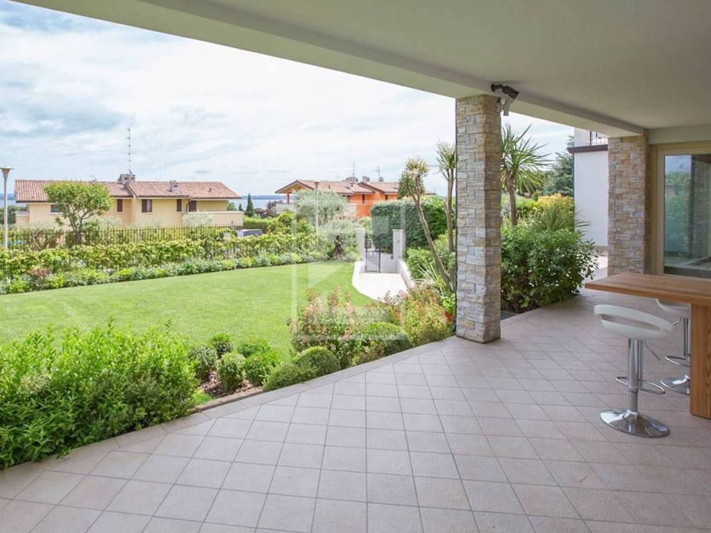 appartamento in vendita a Padenghe sul Garda