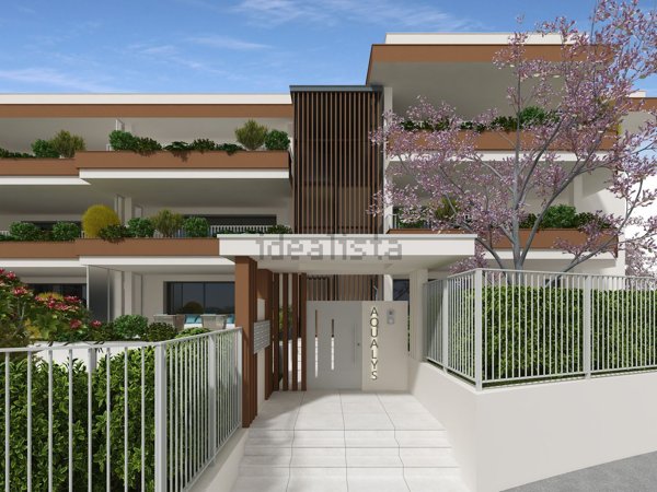 appartamento in vendita a Padenghe sul Garda