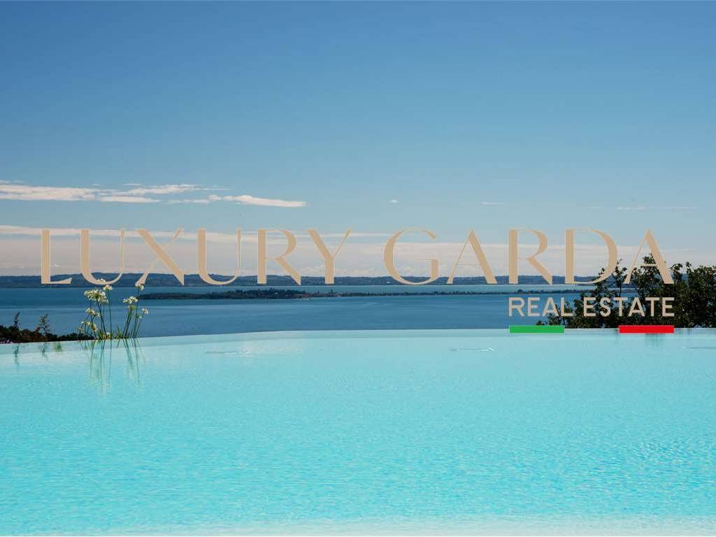 appartamento in vendita a Padenghe sul Garda