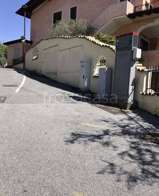 appartamento in vendita a Padenghe sul Garda