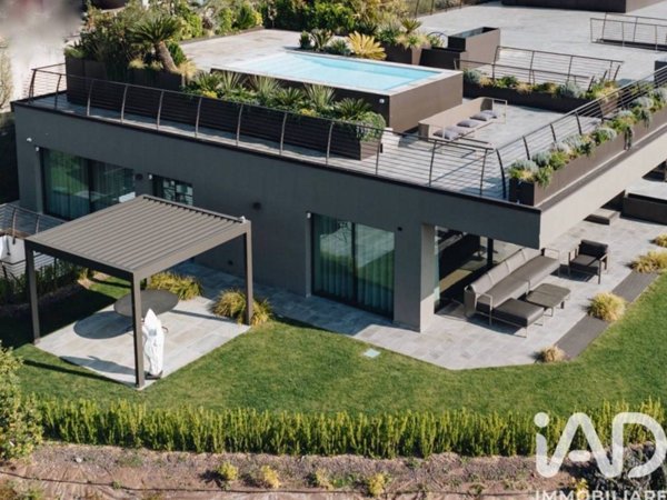 casa indipendente in vendita a Padenghe sul Garda