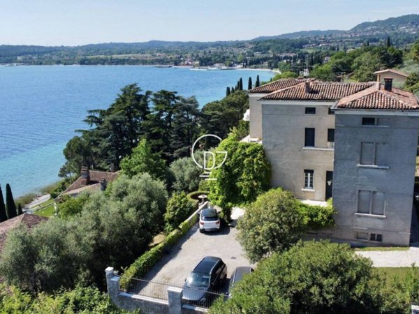 casa indipendente in vendita a Padenghe sul Garda