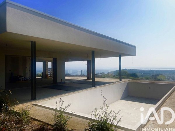 casa indipendente in vendita a Padenghe sul Garda