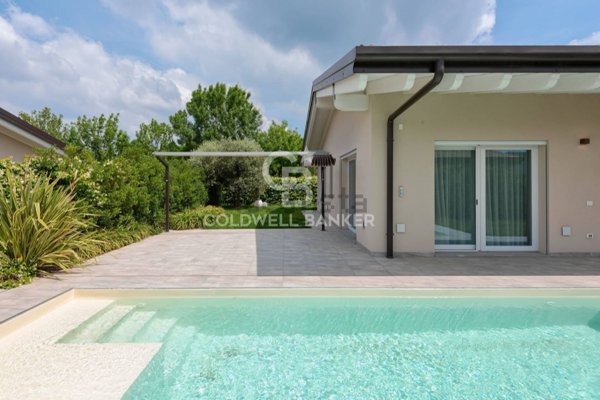 casa indipendente in vendita a Padenghe sul Garda