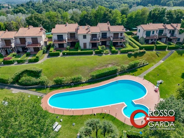 casa indipendente in vendita a Padenghe sul Garda