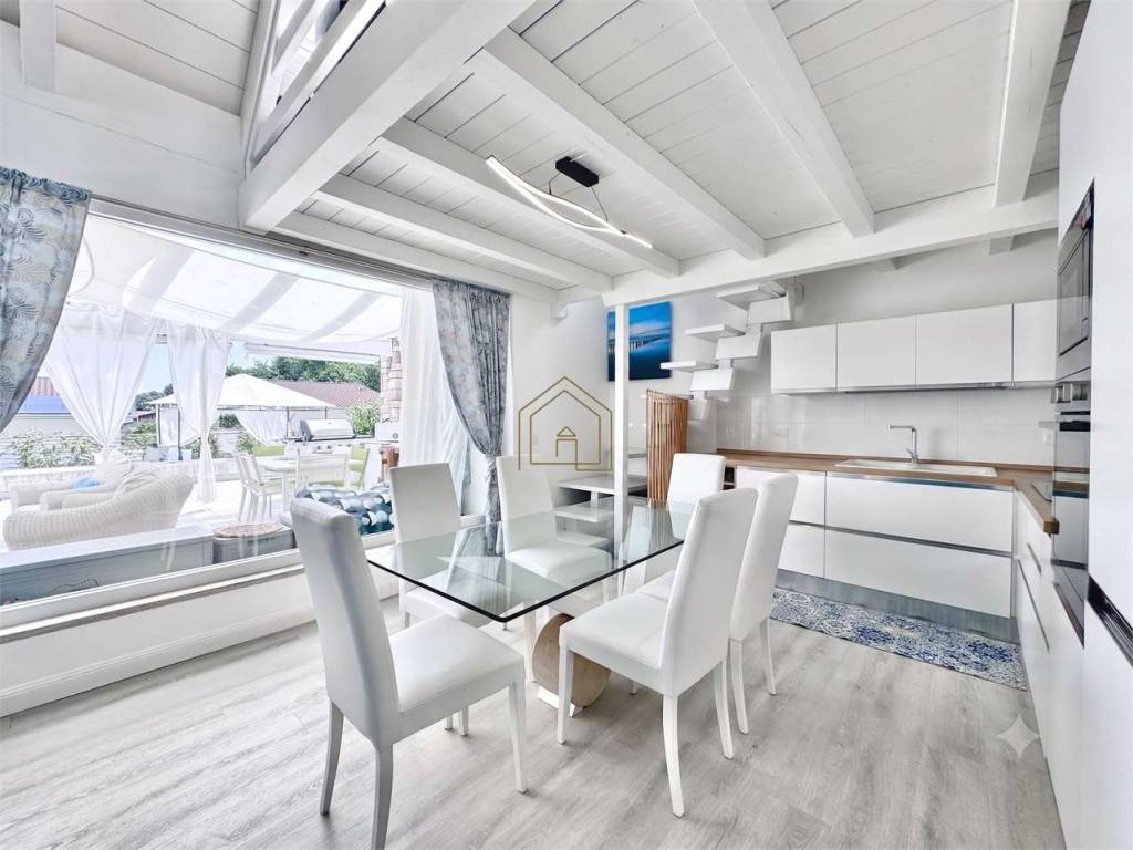 appartamento in vendita a Padenghe sul Garda