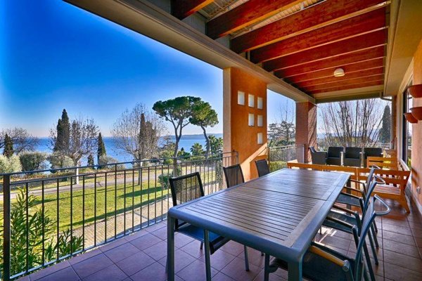 appartamento in vendita a Padenghe sul Garda