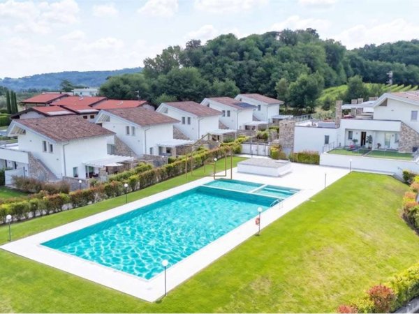 appartamento in vendita a Padenghe sul Garda