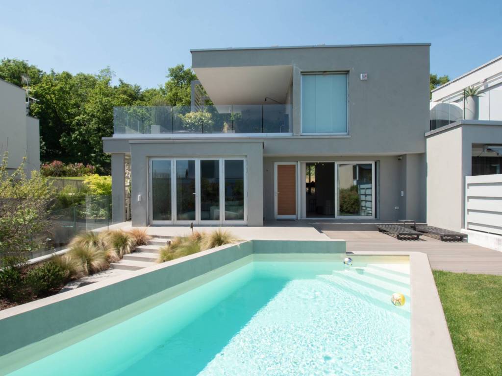 casa indipendente in vendita a Padenghe sul Garda