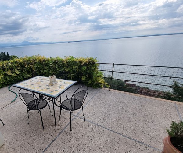 casa indipendente in vendita a Padenghe sul Garda