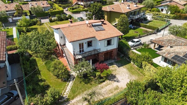 casa indipendente in vendita a Padenghe sul Garda