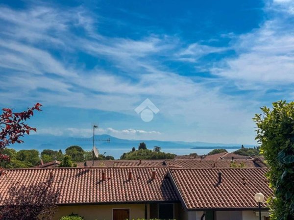 casa indipendente in vendita a Padenghe sul Garda