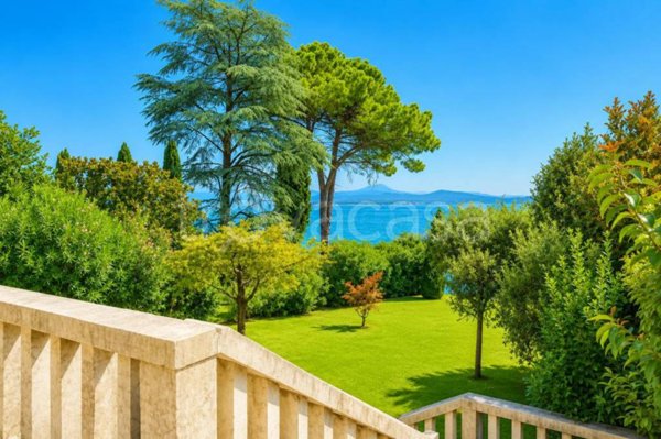 appartamento in vendita a Padenghe sul Garda