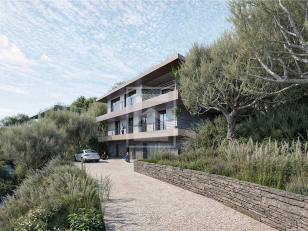casa indipendente in vendita a Padenghe sul Garda