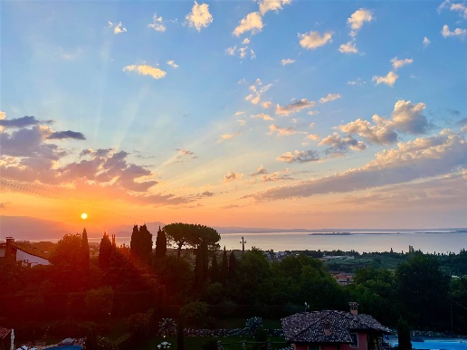 intera palazzina in vendita a Padenghe sul Garda