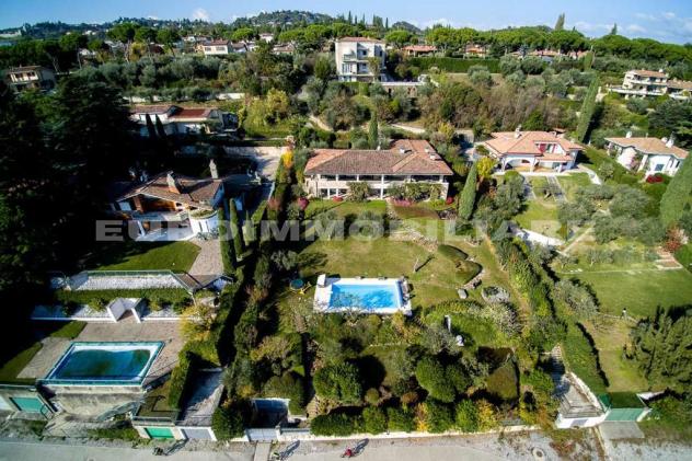 casa indipendente in vendita a Padenghe sul Garda