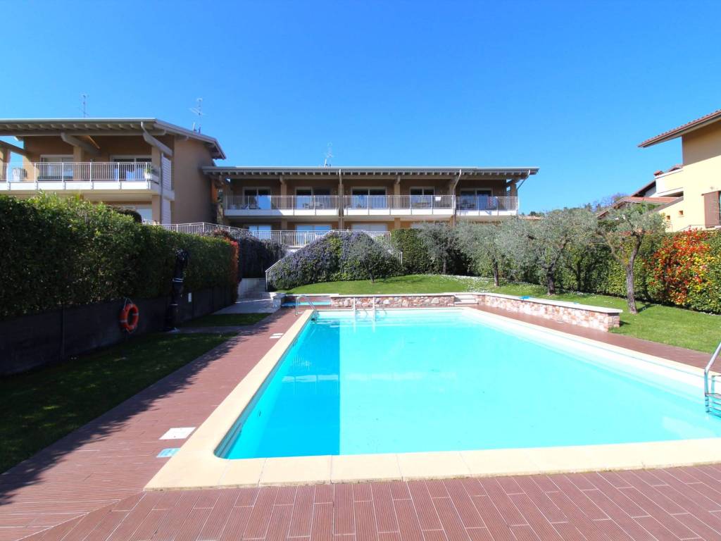 appartamento in vendita a Padenghe sul Garda