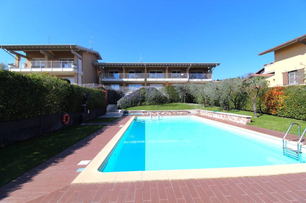 appartamento in vendita a Padenghe sul Garda