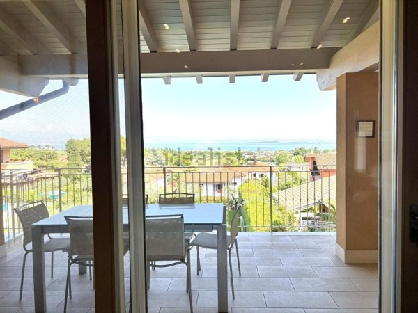 appartamento in vendita a Padenghe sul Garda