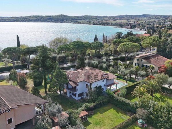 casa indipendente in vendita a Padenghe sul Garda