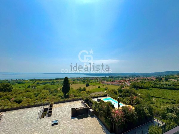 casa indipendente in vendita a Padenghe sul Garda