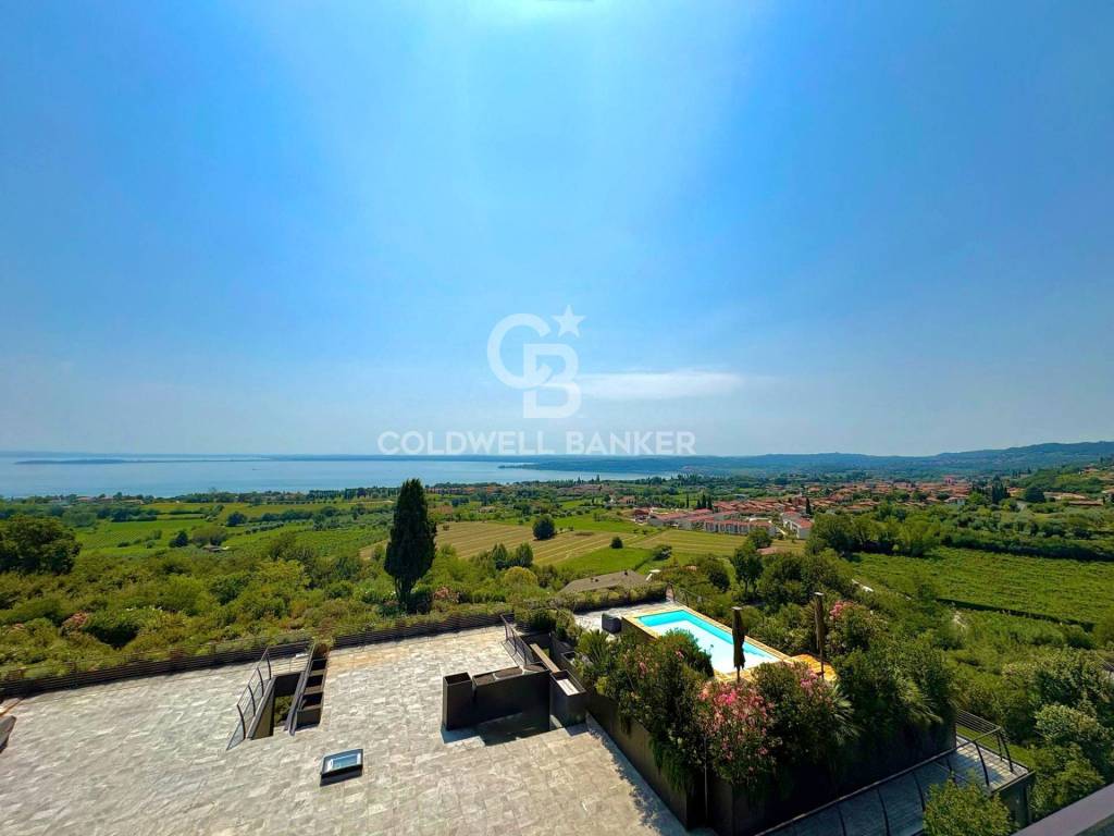 casa indipendente in vendita a Padenghe sul Garda