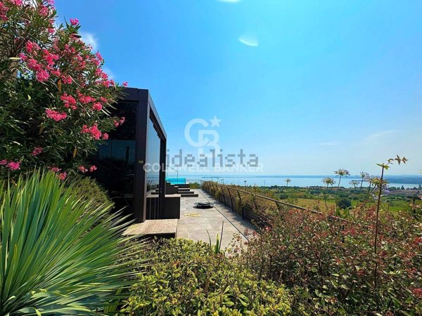 casa indipendente in vendita a Padenghe sul Garda