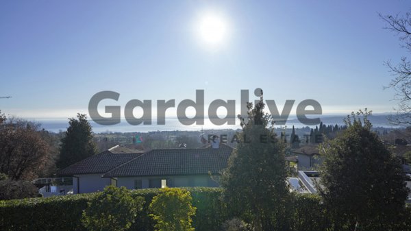 casa indipendente in vendita a Padenghe sul Garda