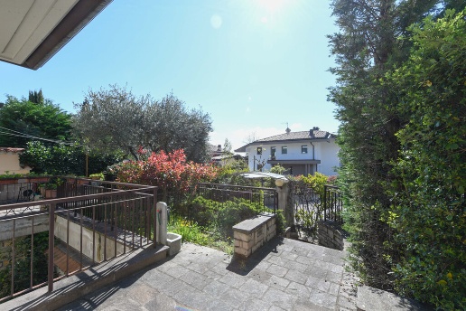 casa indipendente in vendita a Padenghe sul Garda
