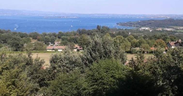 terreno edificabile in vendita a Padenghe sul Garda