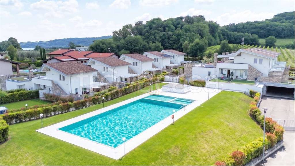 appartamento in vendita a Padenghe sul Garda