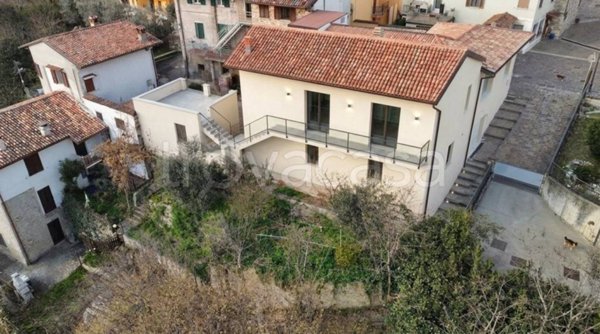 casa indipendente in vendita a Padenghe sul Garda
