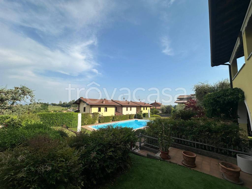 appartamento in vendita a Padenghe sul Garda