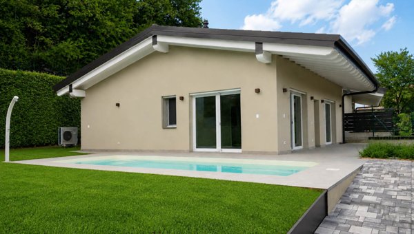 casa indipendente in vendita a Padenghe sul Garda