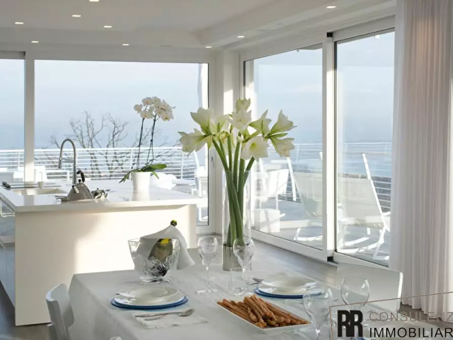 appartamento in vendita a Padenghe sul Garda