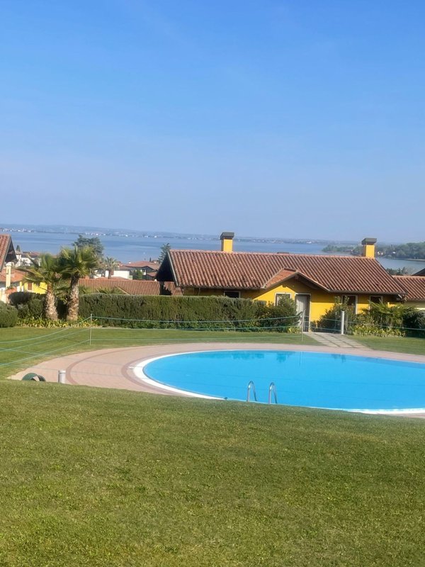 appartamento in vendita a Padenghe sul Garda