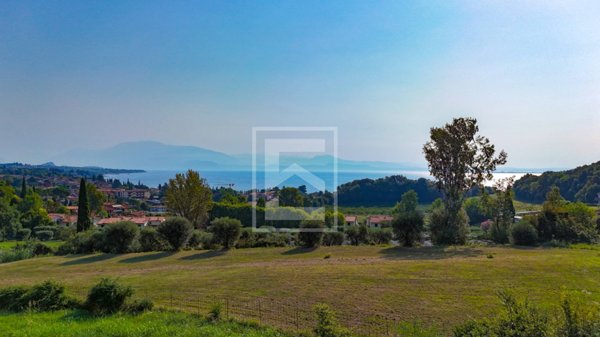 casa indipendente in vendita a Padenghe sul Garda