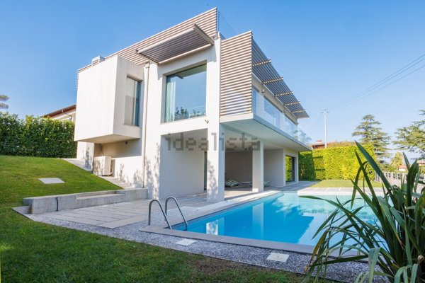 casa indipendente in vendita a Padenghe sul Garda