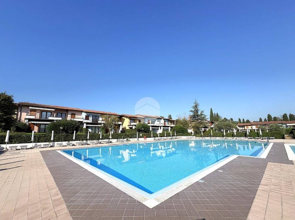 casa indipendente in vendita a Padenghe sul Garda