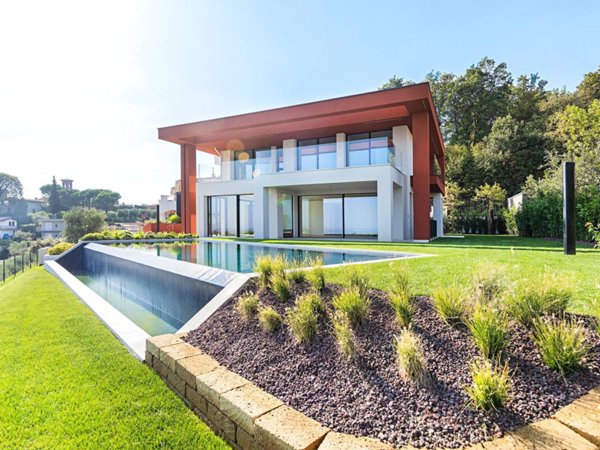 casa indipendente in vendita a Padenghe sul Garda