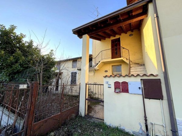 casa indipendente in vendita a Paderno Franciacorta