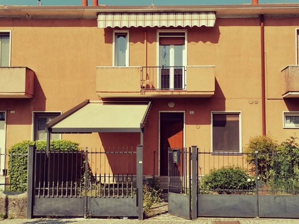 casa indipendente in vendita a Paderno Franciacorta
