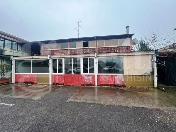negozio in vendita a Paderno Franciacorta
