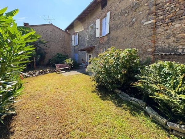 casa indipendente in vendita a Paderno Franciacorta