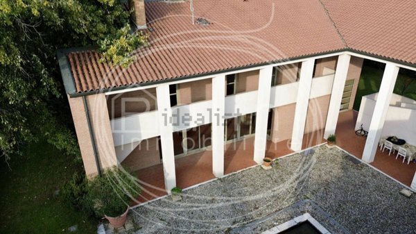casa indipendente in vendita a Paderno Franciacorta