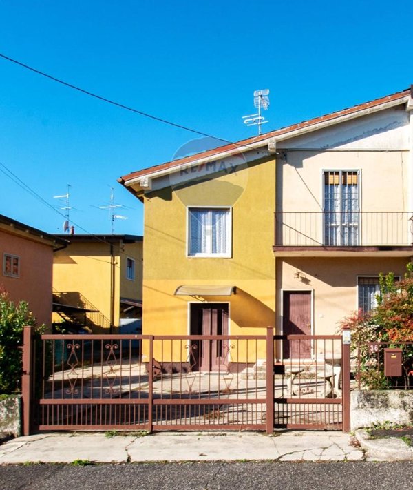 casa indipendente in vendita a Paderno Franciacorta