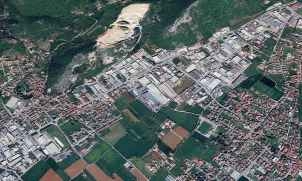 locale di sgombero in vendita a Paitone