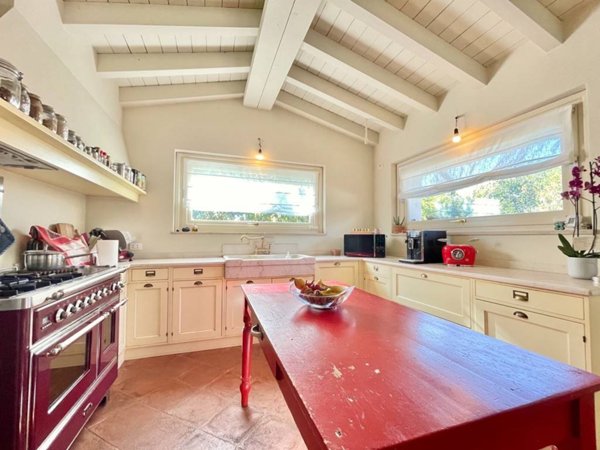 casa indipendente in vendita a Paitone