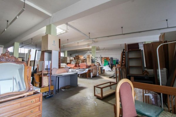 capannone in vendita a Palazzolo sull'Oglio