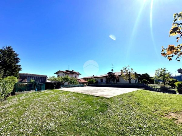 terreno agricolo in vendita a Palazzolo sull'Oglio in zona San Pancrazio